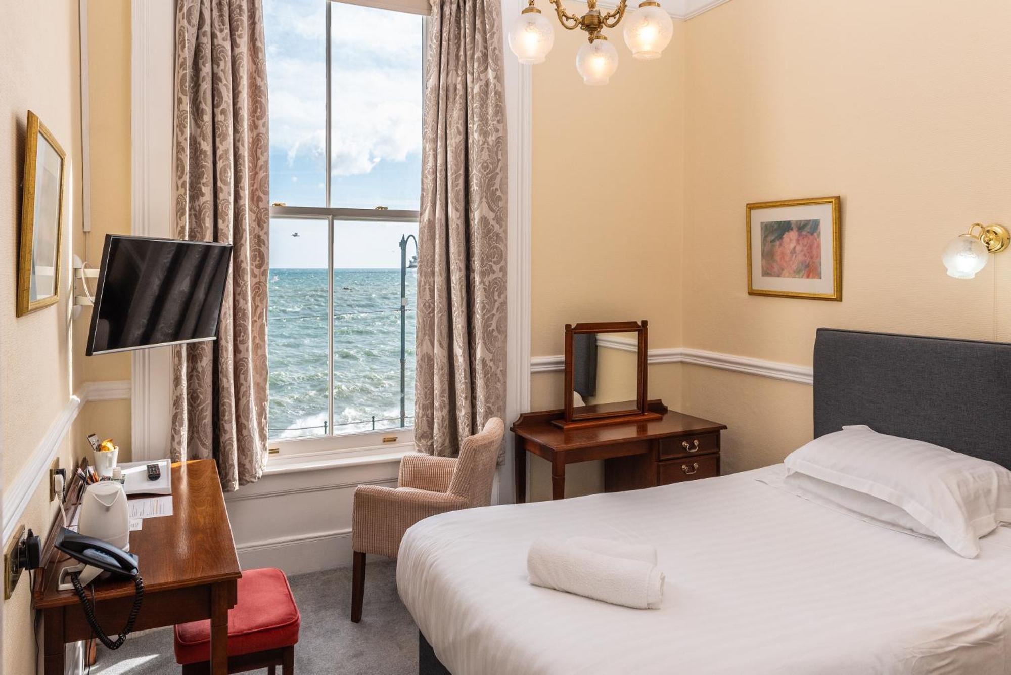 The Queens Hotel Penzance Eksteriør billede