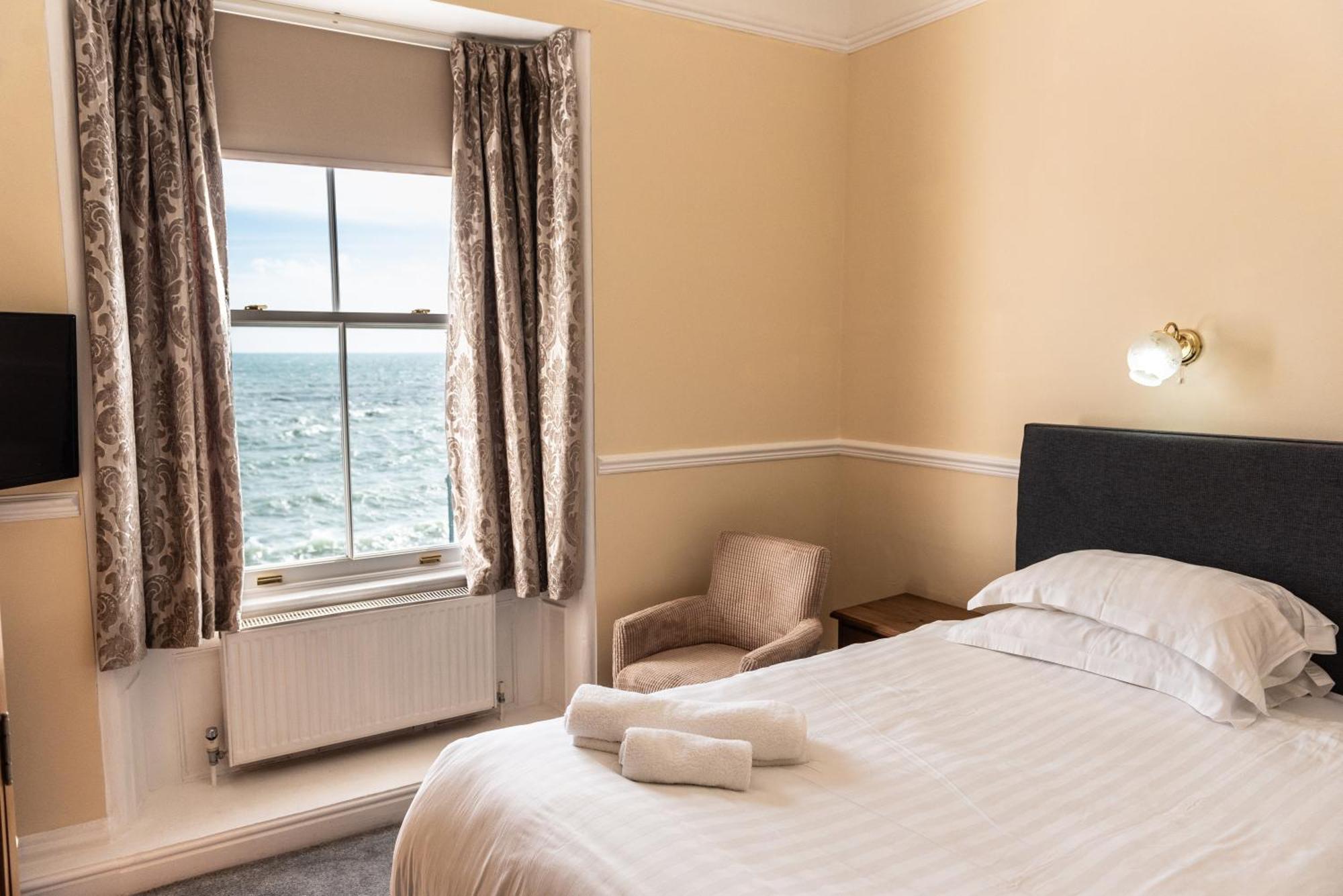 The Queens Hotel Penzance Eksteriør billede